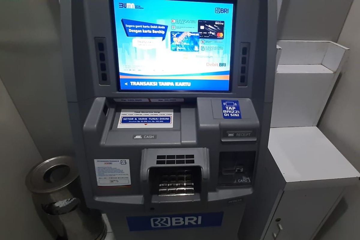 Cara tarik tunai tanpa kartu ATM BRI lewat aplikasi BRImo.