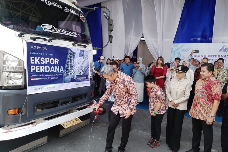 Dulu Hanya 7 Pekerja, Kini Pabrik Baja Kendal Tembus Pasar Australia