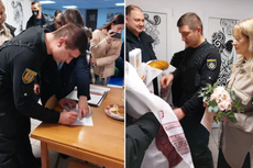 Janji Sehidup Semati Pasangan Ukraina, Nekat Menikah di Kala Perang