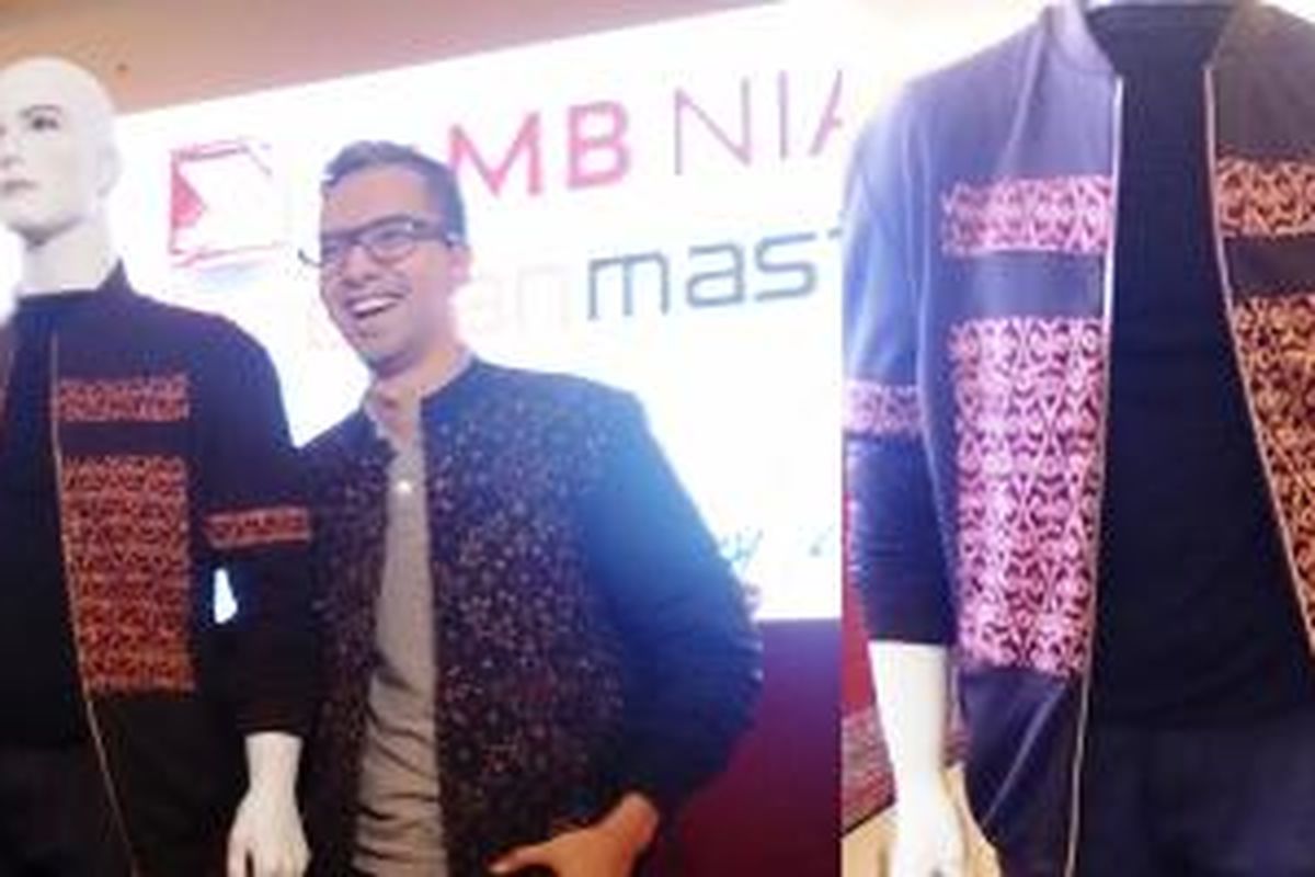 Desainer, Didiet Maulana saat acara jumpa pers CIMB Niaga Indonesia Masters yang berlangsung di JS Luwansa Hotel, Jakarta (17/3/2015).