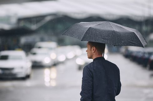 BMKG Prediksi Hujan Lebat Disertai Angin Kencang sampai Besok