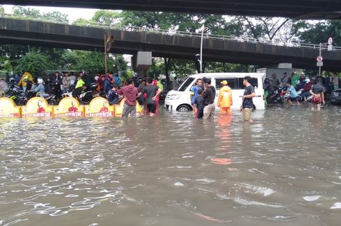 [UPDATE] Ini 24 Lokasi Banjir di Jakarta, Ketinggian Air Terparah 5 Meter