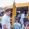 Dengar Keluhan Warga Kelurahan Belawan Sicanang, Walkot Bobby Sediakan Bus Sekolah Gratis