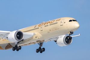 Putri CEO Berusia 6 Tahun Beri Nilai Satu Bintang Ke Etihad Airways, Ini Respons Hangat Maskapai