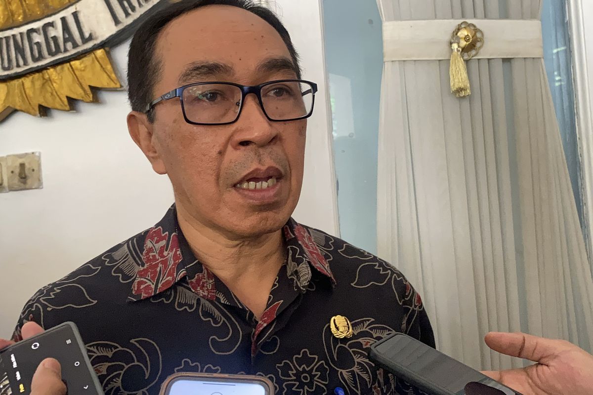 Sekretaris Daerah Kabupaten Sukabumi, Ade Suryaman saat ditemui awak media di Pendopo Sukabumi, Kamis (25/9/2025) siang.