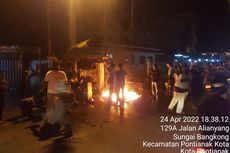 Pertalite Tumpah Tersambar Api Tambal Ban, Dua Sepeda Motor Hangus Terbakar 