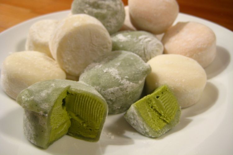 ilustrasi mochi ice cream