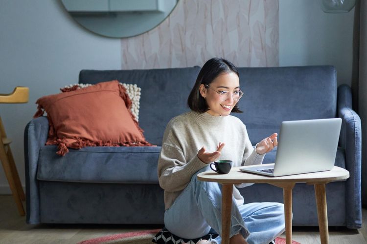 Ilustrasi bekerja dari rumah, work from home (WFH).