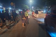 Motor Bonceng 4 Tabrak Truk di Tepi Jalan, Bocah 3 Tahun Tewas