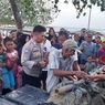 Nelayan Lombok Tangkap Buaya yang Berjemur di Keramba Udang 