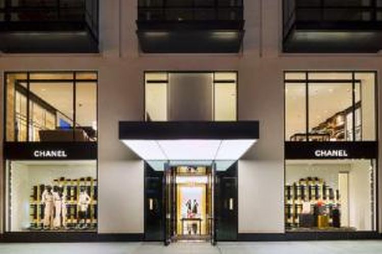 Butik Chanel di Boston, Amerika Serikat, kembali menampilkan kemewahan, kesan elegan, namun tidak berlebihan, khas rumah butik tersebut.
