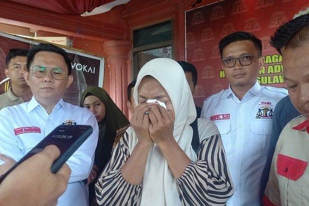 Tangis Guru Supriyani Cari Keadilan Usai Dituduh Pukul Siswa di Konawe Selatan