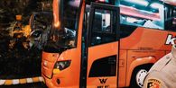 Bus Tim Persik Dilempari Batu di Luar Stadion Kanjuruhan Usai Arema FC Vs Persik