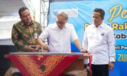 Resmikan Pasar Rakyat Cepu Induk, Mendag Zulhas: Pemerintah Utamakan Kepentingan Masyarakat