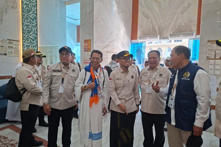 DPR Tinjau Langsung Pelayanan Jamaah Haji, Fokus pada Layanan Kesehatan dan Makanan