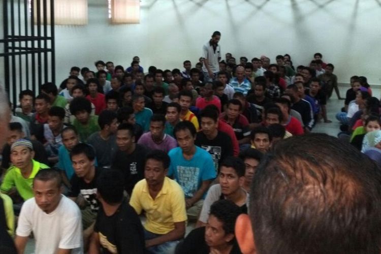 Sebagian dari 375 tahanan WNI di Sabah, yang siap dideportasi secara bertahap mulai Kamis (23/3/2017).