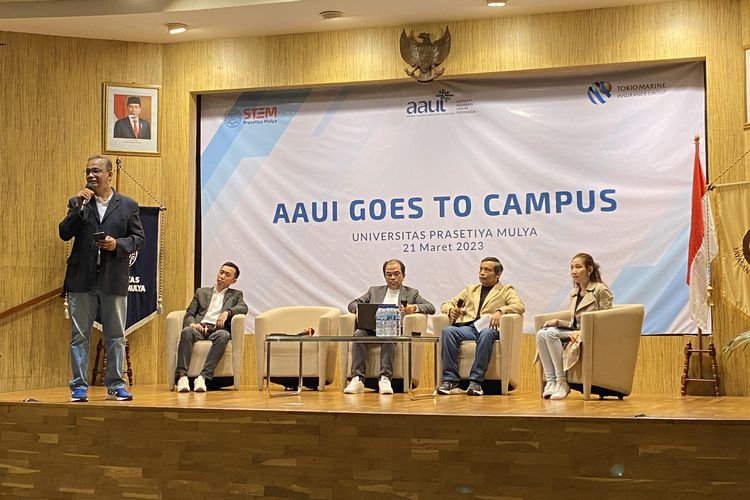 Universitas Prasmul School of Applied STEM melalui prodi Business Mathematics menggelar diskusi dengan dengan Asosiasi Asuransi Umum Indonesia (AAUI) dan PT Asuransi Tokio Marine Indonesia (21/3/2023).