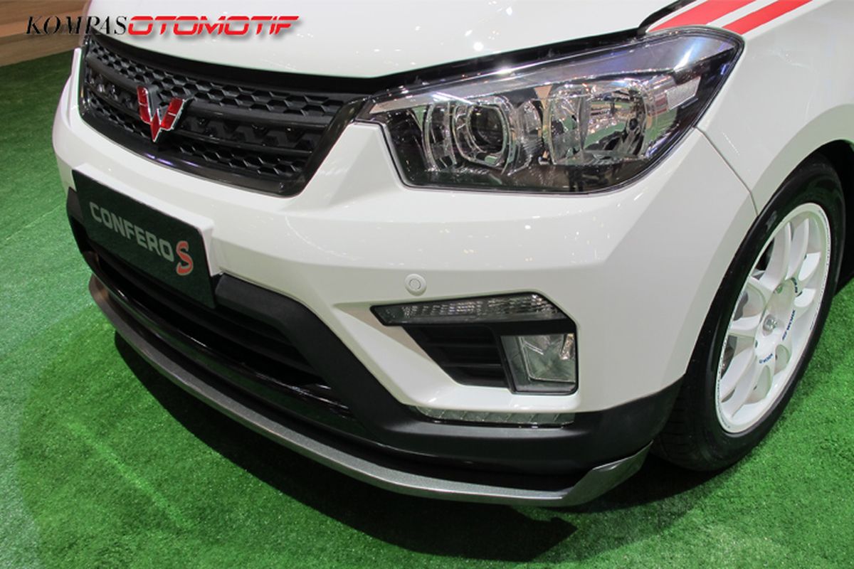 Wuling Confero