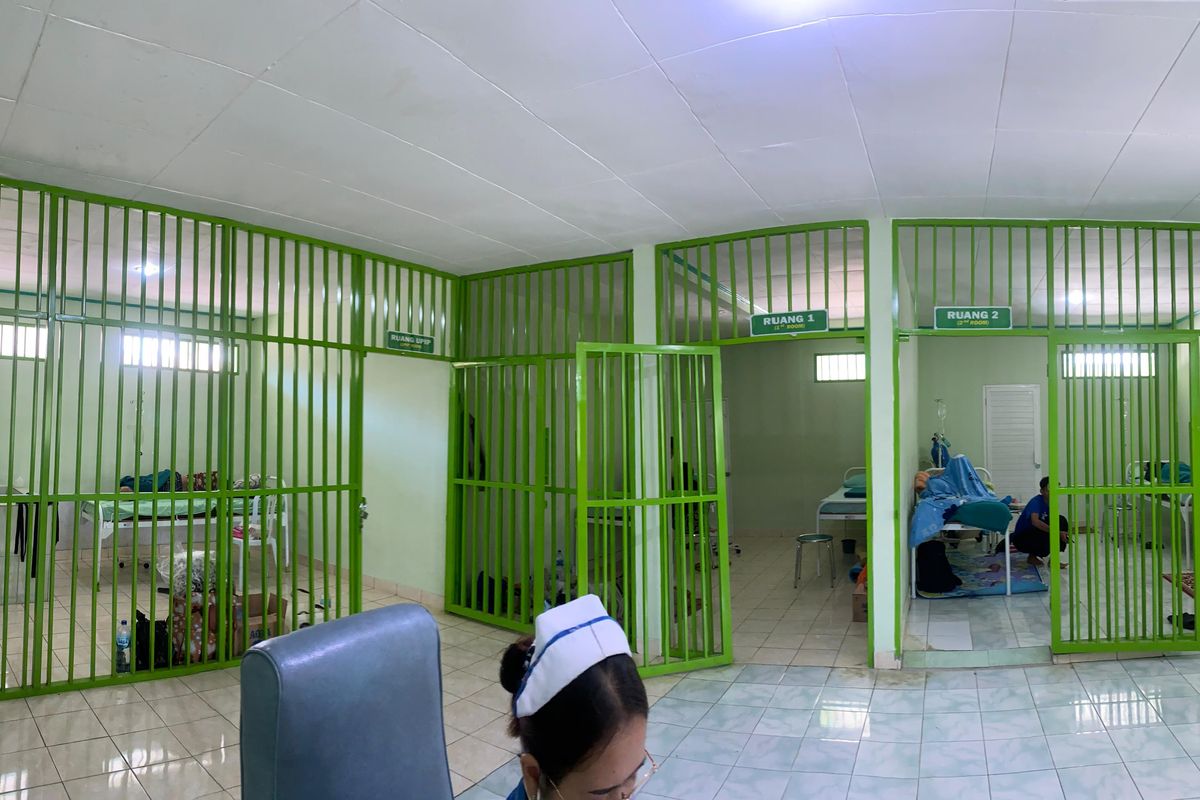 Ruang rawat inap untuk pasien dengan gangguan kesehatan jiwa di RSUD Buleleng, Kabupaten Buleleng, Bali.