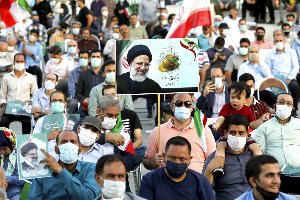 Ebrahim Raisi Pimpin Penghitungan Suara Pilpres Iran, Ucapan Selamat Mengalir