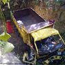 Truk Angkut 21 Penumpang di Sumba Tengah Masuk Jurang, 9 Tewas, 12 Luka Berat 