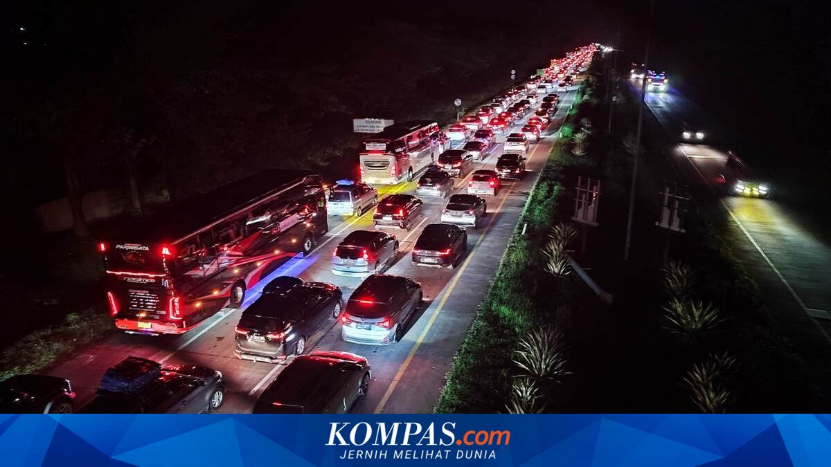 Ini Posisi Tuas Transmisi Mobil Matik yang Benar Saat Terjebak Macet ~NA

Klik untuk baca: