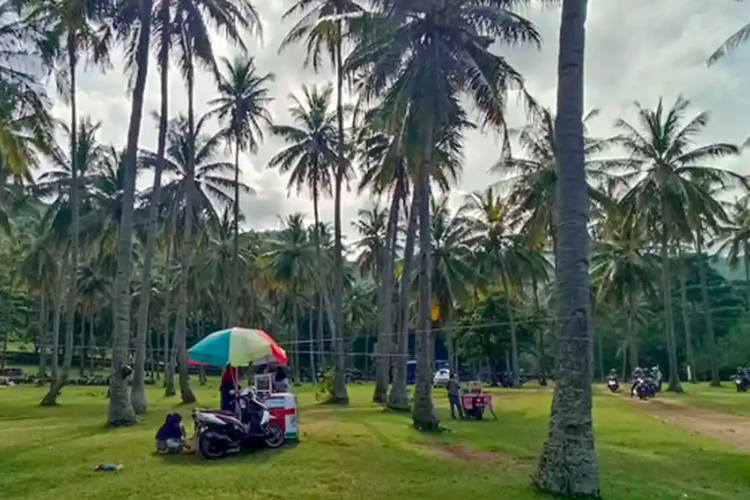 Dinas Pariwisata Bantah Pungutan Rp 150.000 ke Wisatawan di Pantai Klui Lombok