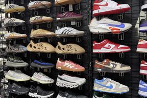 5 Rekomendasi Sneakers di Bawah Rp 1 Juta yang Bisa Jadi Pilihan di USS Yard Sale 2026
