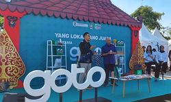Menkop-UKM Ramaikan Live Shopping Tokopedia dan Ajak Flexing Produk Lokal