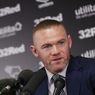 Dapat Jam Tangan Mewah, Wayne Rooney Malah Harus Tes Covid-19 Dadakan