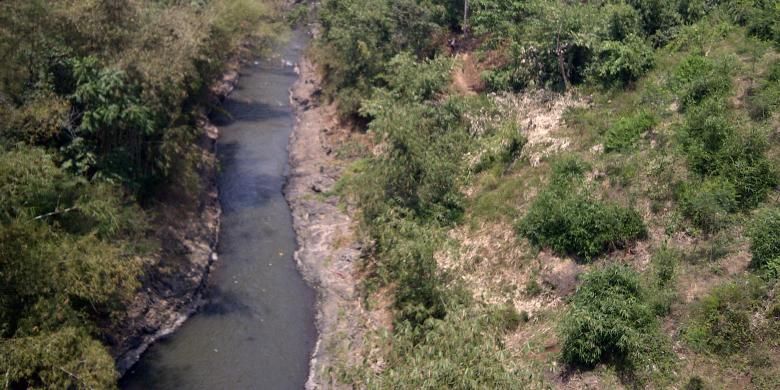 Sungai Brantas, lokasi tenggelamnya Wartini (60) warga Kelurahan Gadang, Kota Malang, Jawa Timur. Hingga kini, jasad korban belum ditemukan. Selasa (08/10/2013).