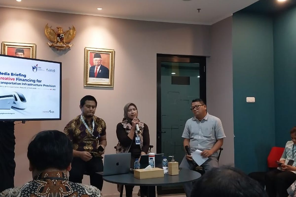 Kepala PPIT Siti Maimunah memberikan keterangan kepada awak media dalam media briefing di Kantor Kemenhub Jakarta, Jumat (11/8/2023).