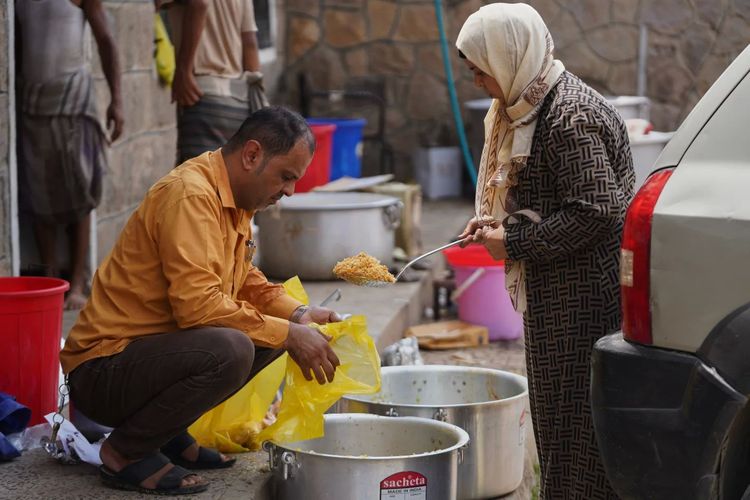 Kota Taiz Dikepung Houthi, Warga Yaman Mulai Kehabisan Makanan