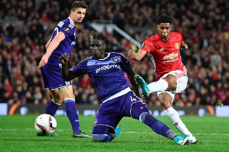 Marcus Rashford menjadi penentu kemenangan Manchester United atas Anderlecht pada pertandingan perempat final kedua Liga Europa di Old Trafford, Kamis (20/4/2017). 