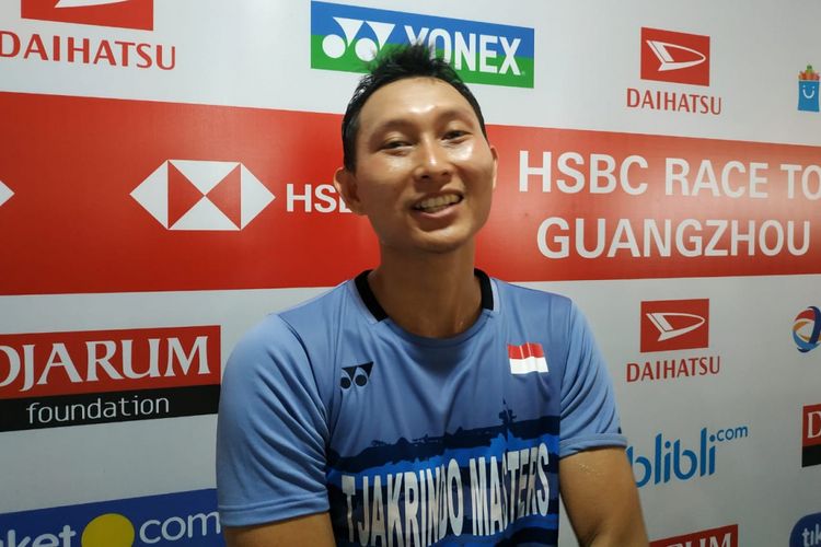 Pebulu tangkis tunggal putra Indonesia, Sony Dwi Kuncoro, saat diwawancarai di area mixed zone Istora Senayan, Jakarta, Selasa (22/1/2019).