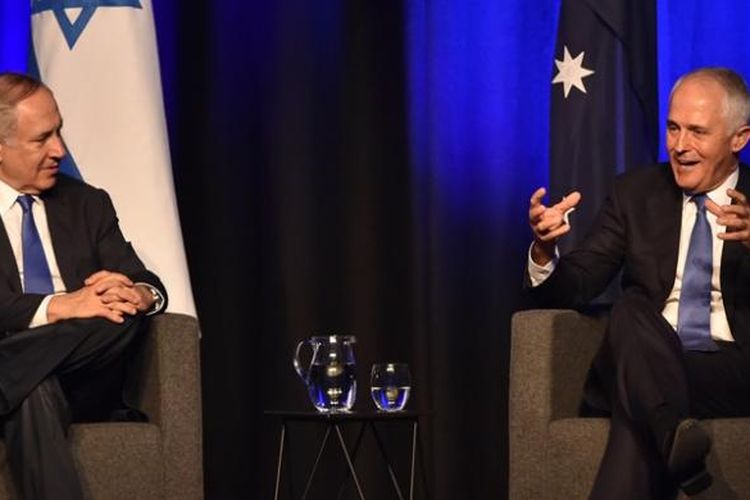 Pm Israel Benyamin Netanyahu dan PM Australia Malcolm Turnbull saat bertemu di Sydney, Rabu (22/2/2017).