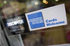 American Express Gelontorkan Dana Besar untuk Menarik Pelanggan Kartu Kredit