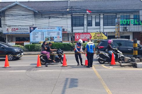 Polisi Tutup Putaran Balik Tak Resmi di Jalur Pantura Bekasi demi Kelancaran Mudik