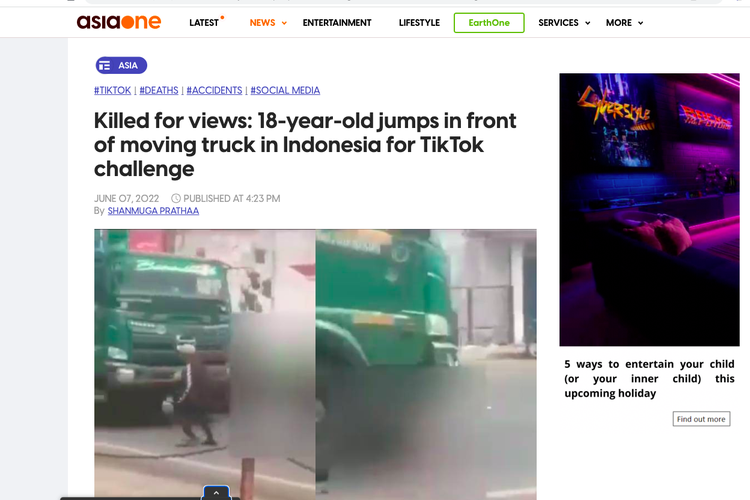 Tangkapan layar berita media asing soal tren remaja Indonesia nekat adang truk demi konten