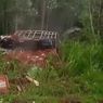 Truk Bermuatan Ayam Terguling Masuk Jurang di Wonosobo