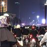 Arus Lalu Lintas Malam Lebaran di Jalan MH Thamrin Ramai Lancar, Aparat Bersiaga di Bundaran HI