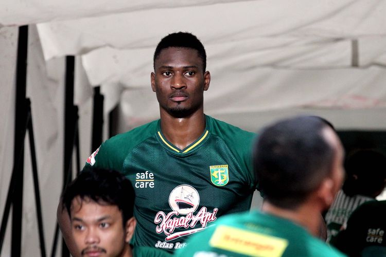 Striker Persebaya Surabaya yang berasal dari Guinesa Bissau, Amido Baldo. 