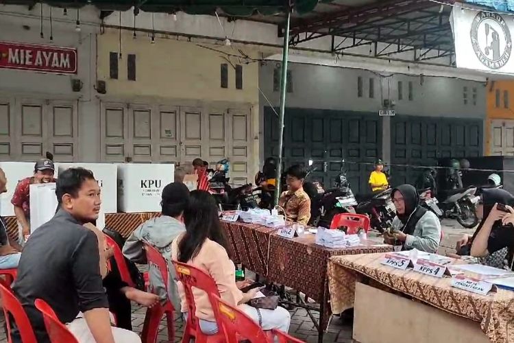 KPU Medan Gelar Pemungutan Suara di 61 TPS yang Terkena Banjir Hari Ini 