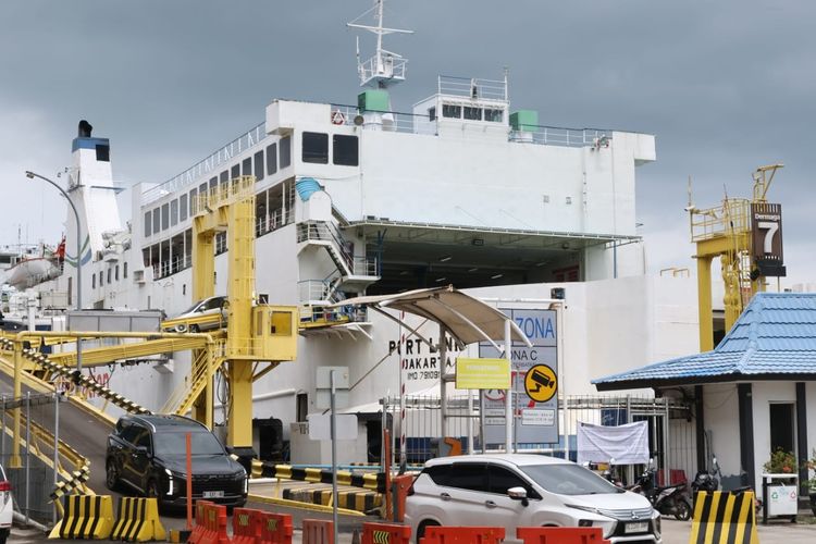 Arus Balik, ASDP Catat 49 Persen Pemudik Kembali ke Sumatera