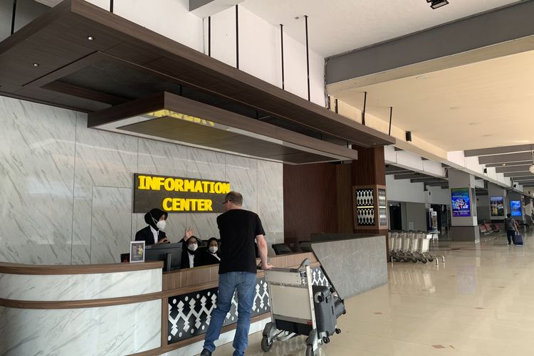 Penerbangan Belum Jelas, Penumpang Bandara Halim Bertahan Menanti Kepastian hingga Malam