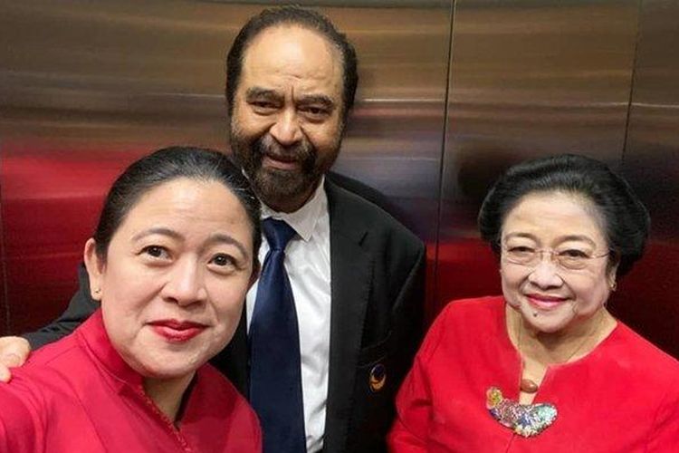 Momen keakraban Ketua Umum Partrai Nasdem Surya Paloh dan Ketua Umum PDI-P Megawati Soekarnoputri dan Puan Maharani di sela-sela perayaan HUT Partai Nasdem pada tahun 2019.
