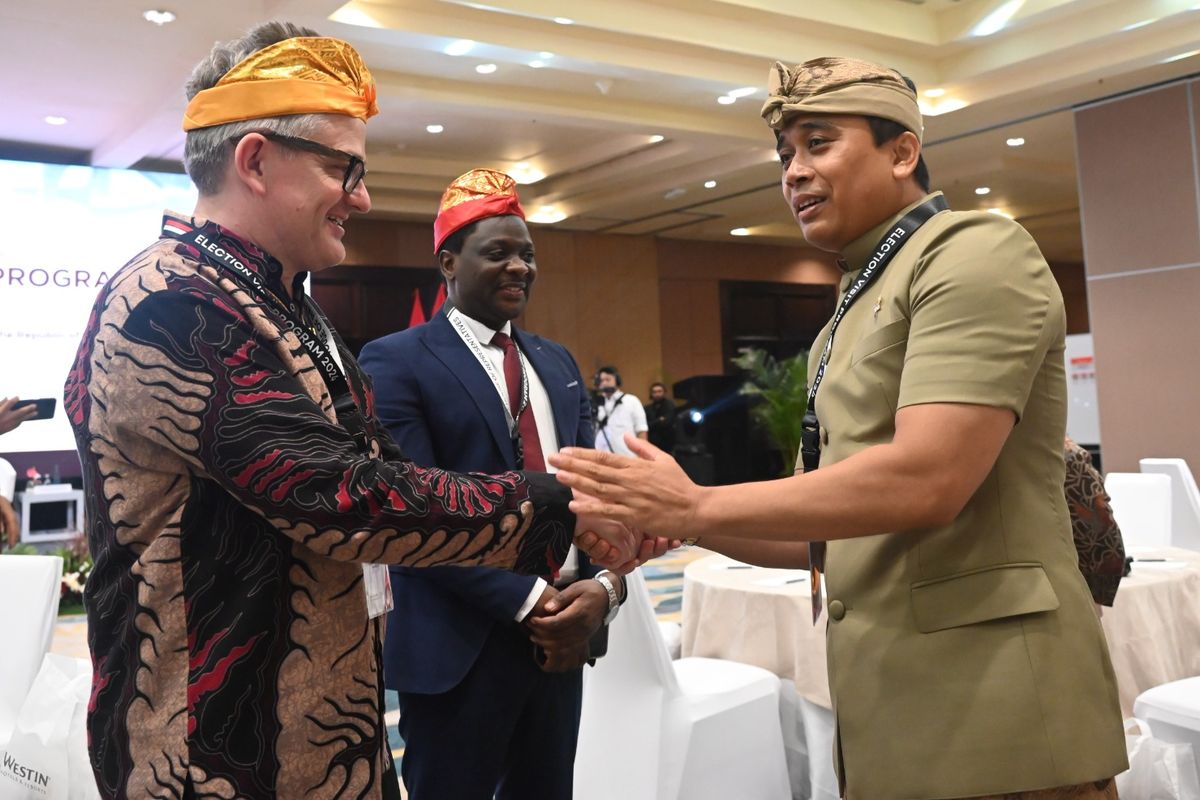 Wakil Ketua Badan Kerja Sama Antar Parlemen (BKSAP) Dewan Perwakilan Rakyat (DPR) Republik Indonesia (RI) Putu Supadma menilai program Pemantauan Pemilu atau Election Visit Program (EVP) 2024 menjadi momentum bagi Indonesia untuk menaikkan indeks demokrasi. 

