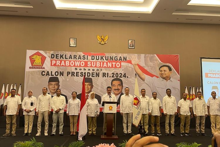 Dewan pimpinan daerah (DPD) dan dewan pimpinan cabang Partai Gerindra se-Maluku mendeklarasikan Prabowo Subianto sebagai calon presiden pada pemilu Tahun 2024, Senin (25/7/2022)