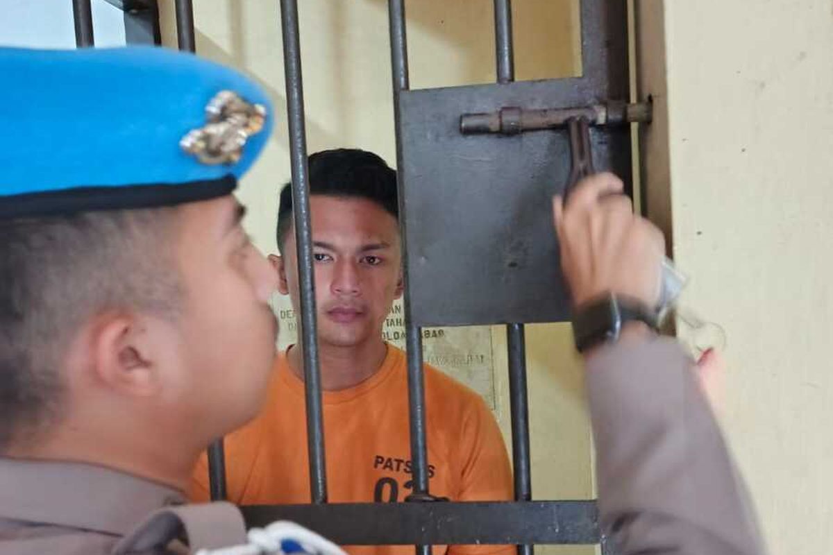 Bripda AA ditahan Propam Polda Jabar untuk dilakukan pemeriksaan mendalam terkait dugaan penganiayaan terhadap seorang wanita berinisal PLP.