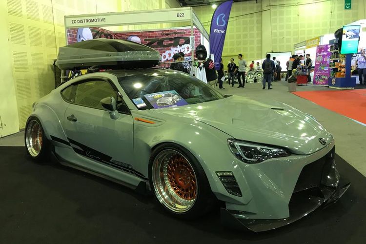 Toyota 86 dengan Karma Body Kit dalam ajang Indonesia Modification Expo (IMX) 2019